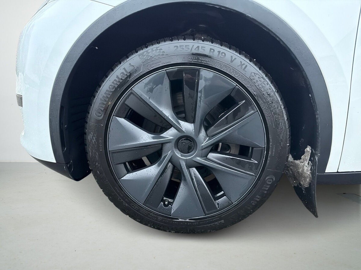 Tesla Model Y Long Range RWD billede 8