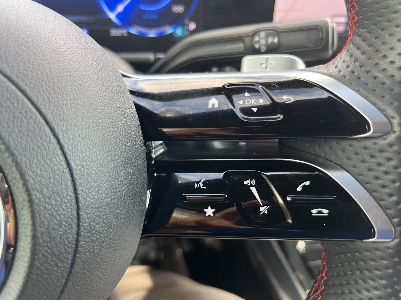 Billede af Mercedes EQA350  AMG Line 4Matic