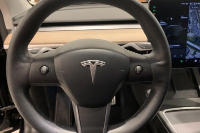 Tesla Model Y Performance AWD