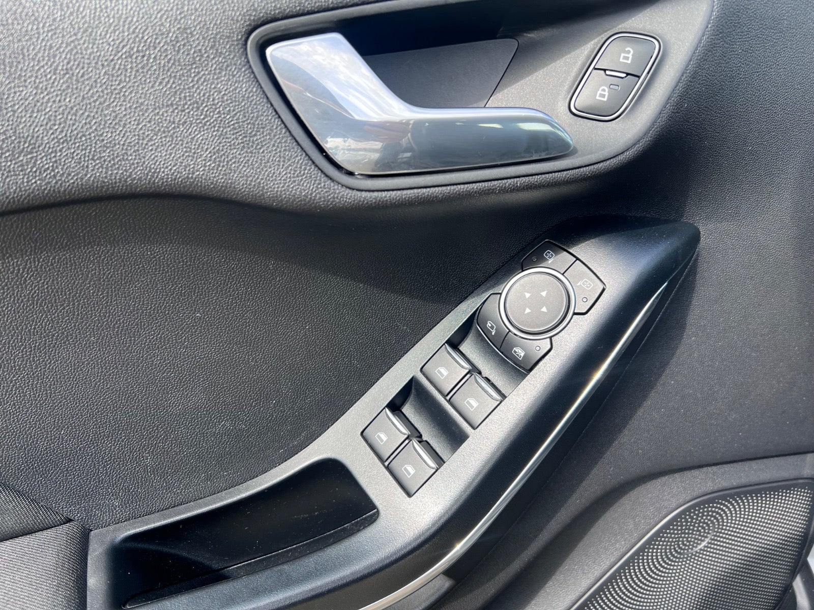 Billede af Ford Fiesta 1,0 EcoBoost Titanium aut.