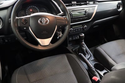 Toyota Auris T2+ Comfort Touring Sports