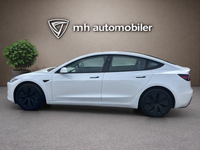 Tesla Model 3 RWD