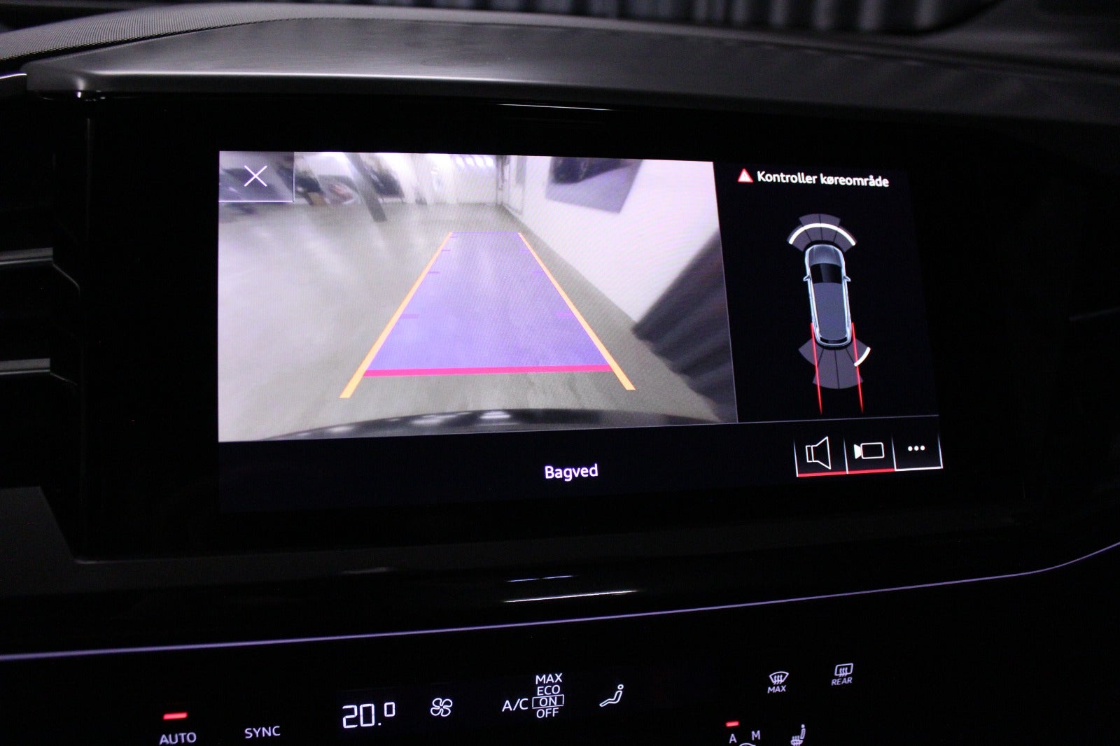 Audi Q4 e-tron S-line