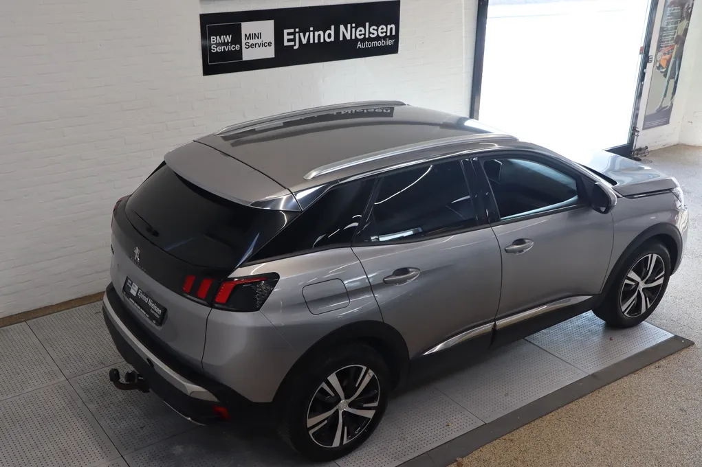 Peugeot 3008 BlueHDi 120 Allure EAT6 Van