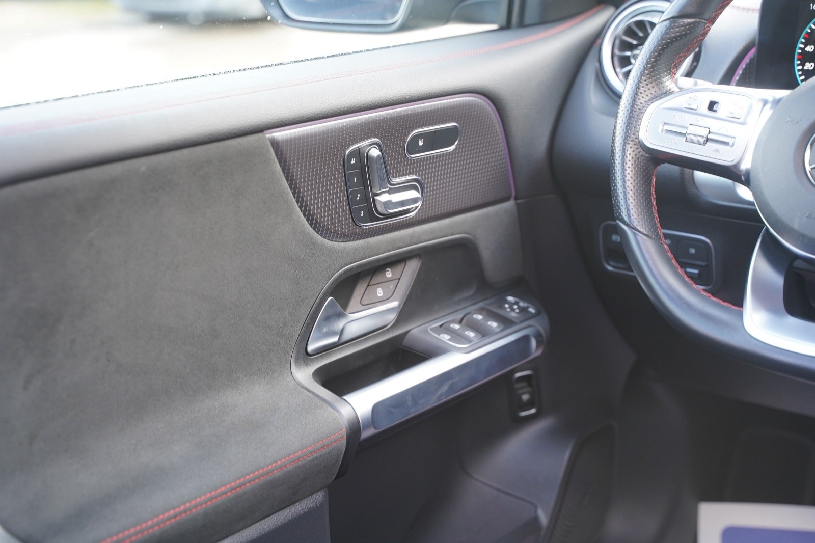 Billede af Mercedes EQB250  AMG Line