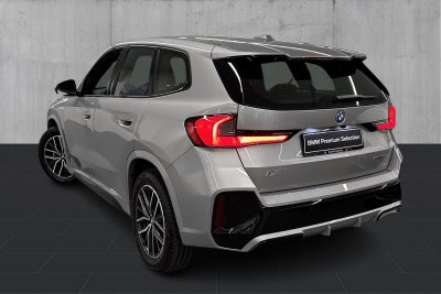 BMW iX1 eDrive20 M-Sport - 2