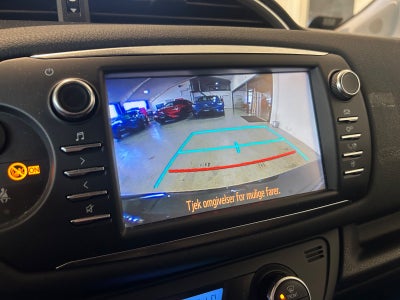 Toyota Yaris VVT-i T2