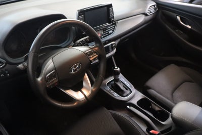 Hyundai i30 T-GDi Trend stc. DCT