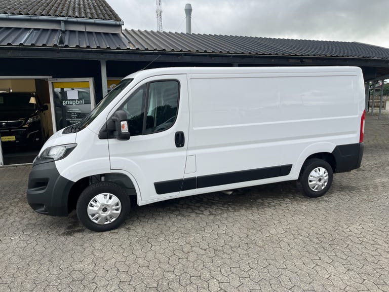 Peugeot Boxer 333 BlueHDi 140 L2H1 Premium