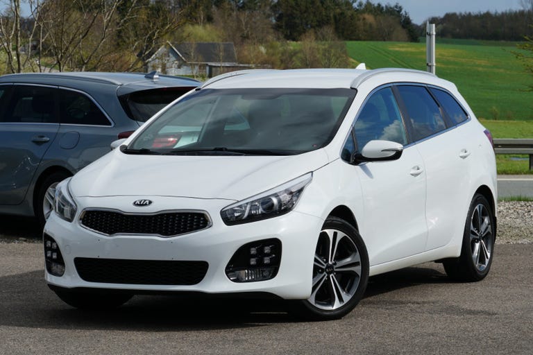 Kia Ceed T-GDi GT-Line Attraction