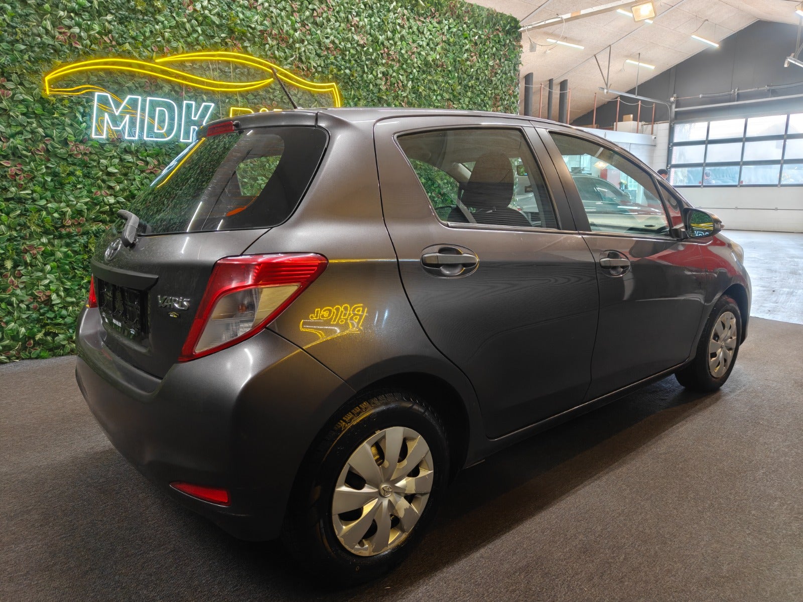 Billede af Toyota Yaris 1,0 VVT-i T1
