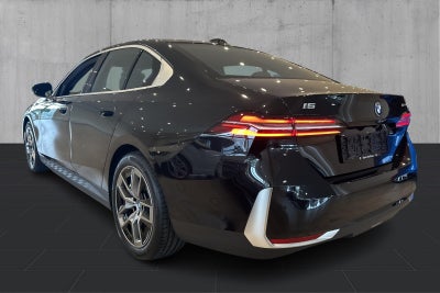 BMW i5 eDrive40 Sport Line BMW i5 eDrive40 Sport Line - 2