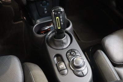 MINI Cooper SE Experience