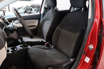 Mitsubishi Space Star Invite