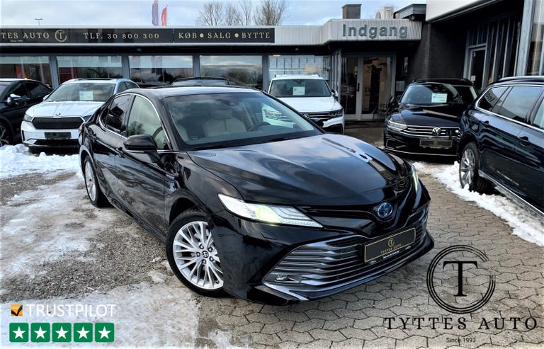 Toyota Camry Hybrid H3 Executive CVT