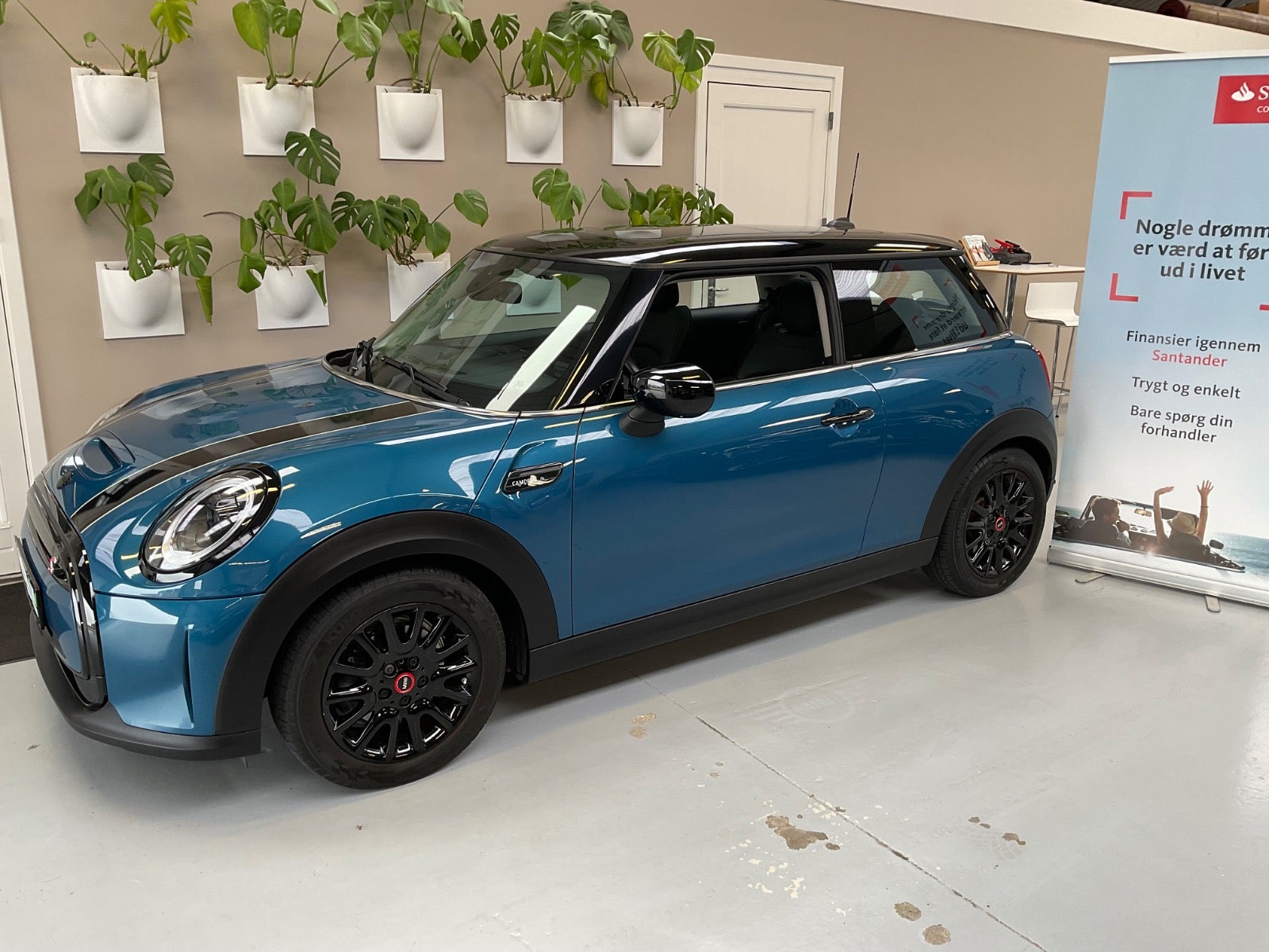 MINI Cooper SE Camden Edition 3d - 2