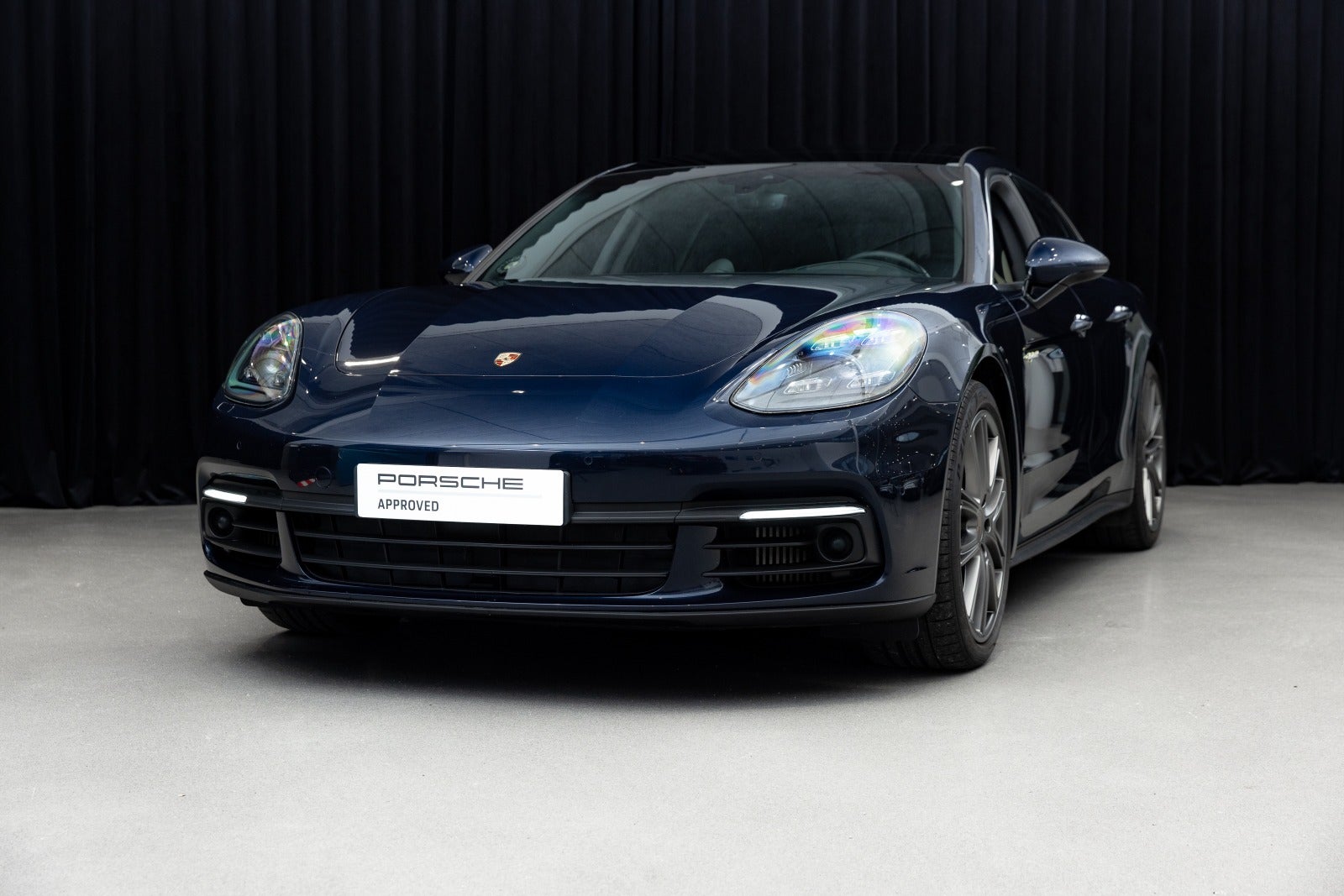 Gallery image 2 of 18