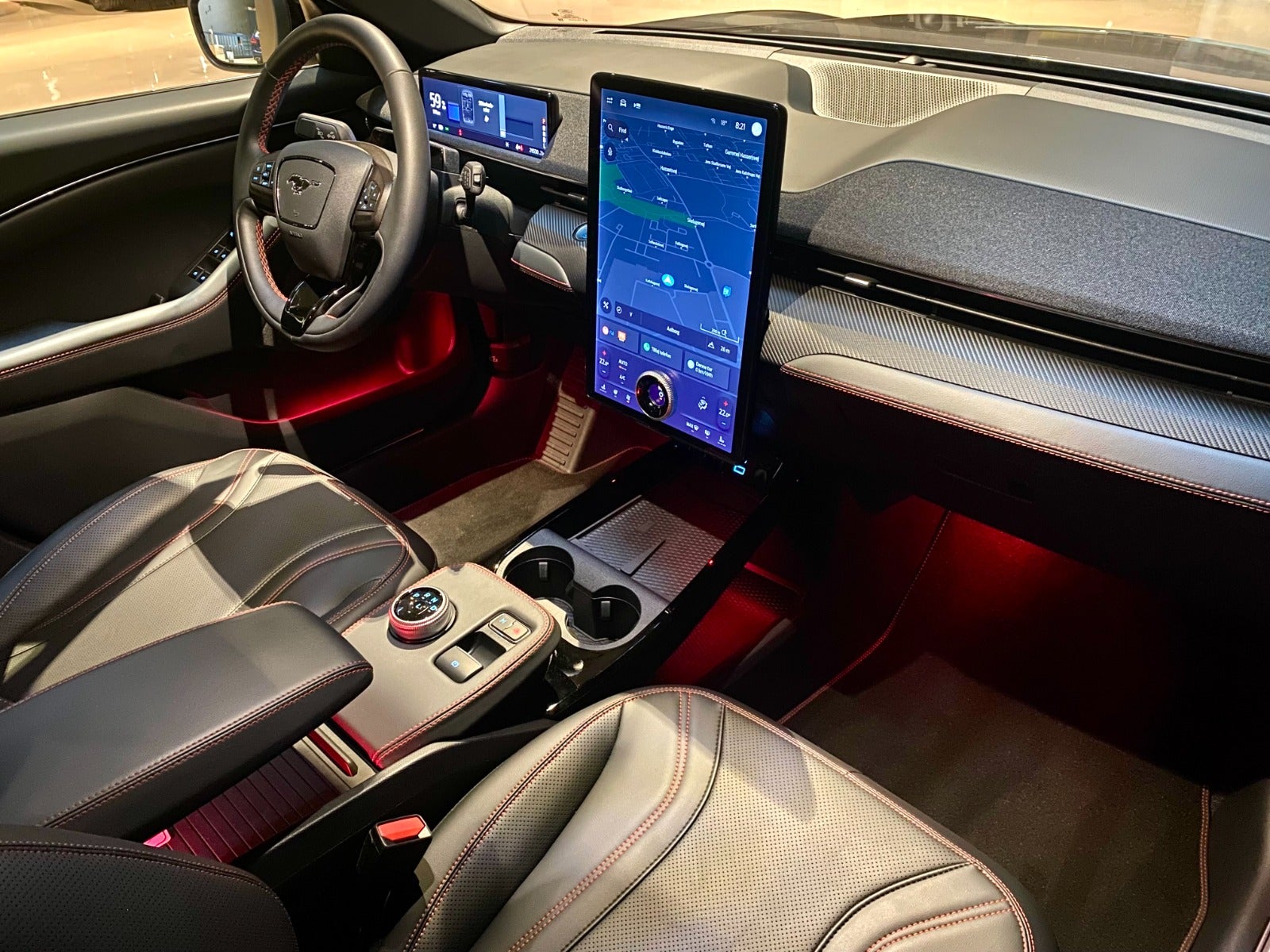 Billede af Ford Mustang Mach-E 75 Premium Standard Range AWD