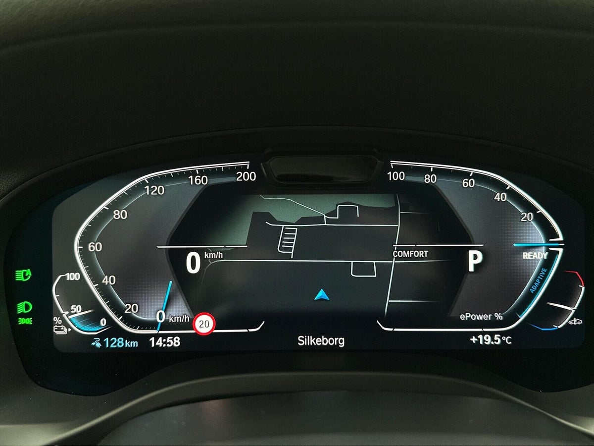 BMW iX3 Charged M-Sport billede 14