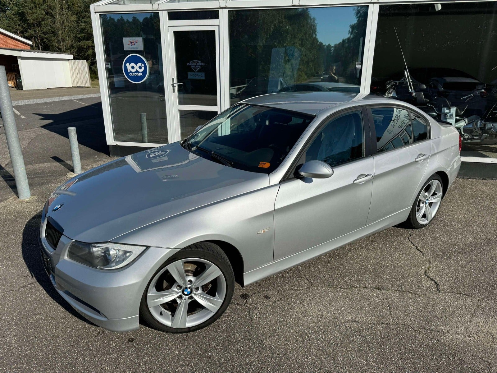 BMW 318i 2006