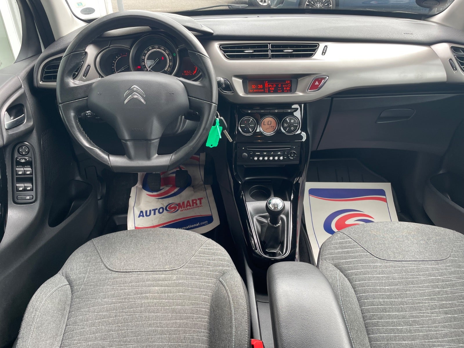 Billede af Citroën C3 1,6 BlueHDi 100 Feel Complet