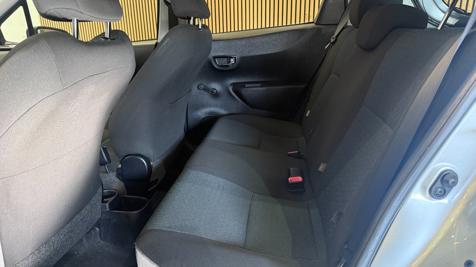 Billede af Toyota Yaris 1,3 VVT-i T1