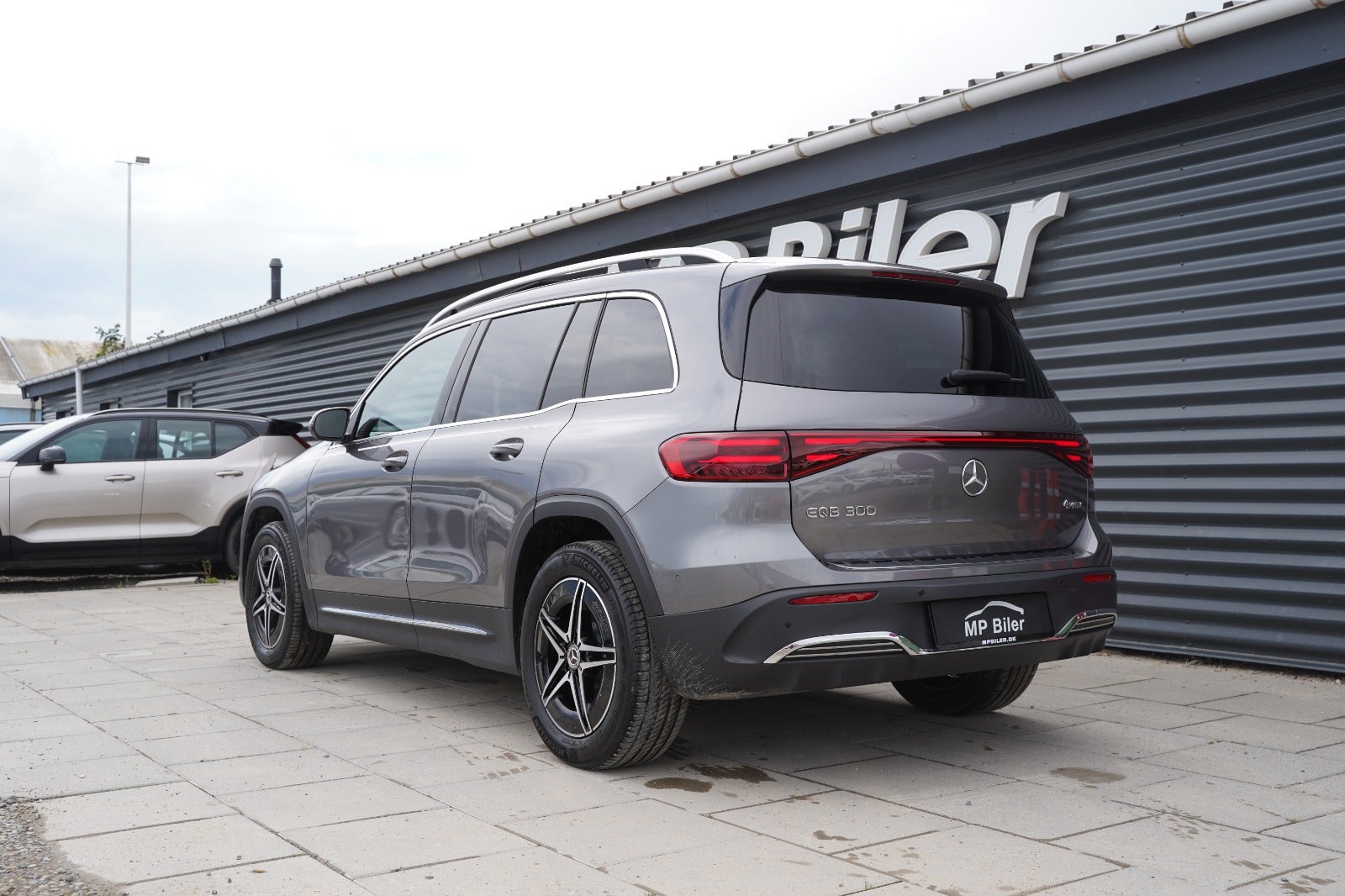 Billede af Mercedes EQB300  AMG Line 4Matic