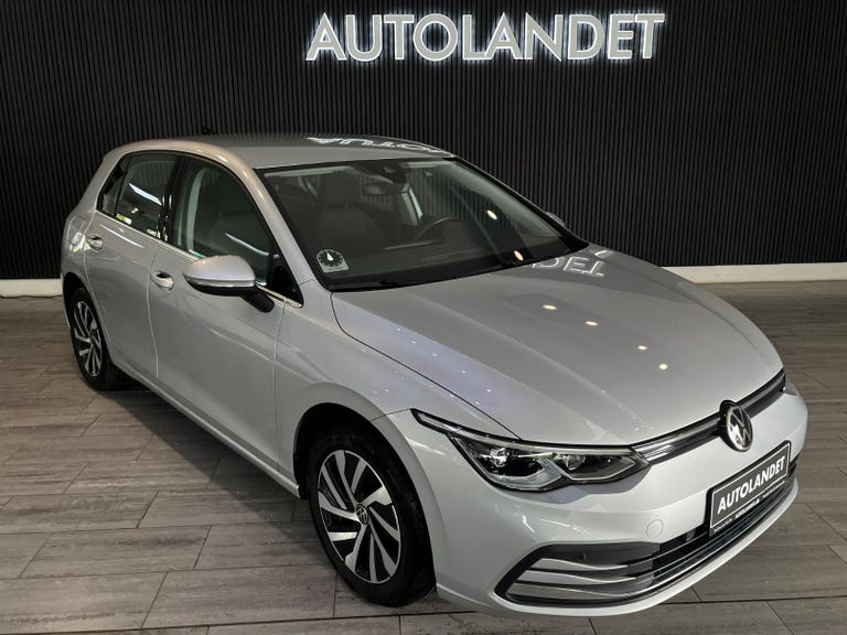 VW Golf VIII eHybrid DSG