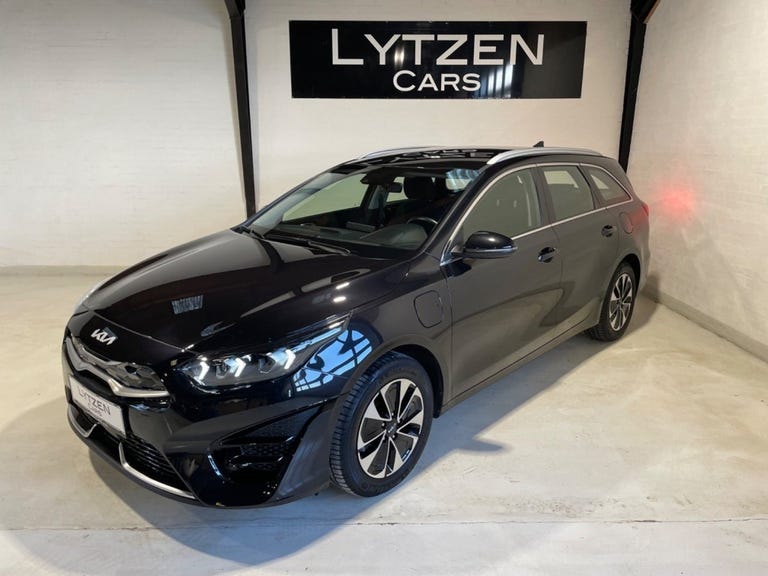Kia Ceed PHEV Prestige SW DCT
