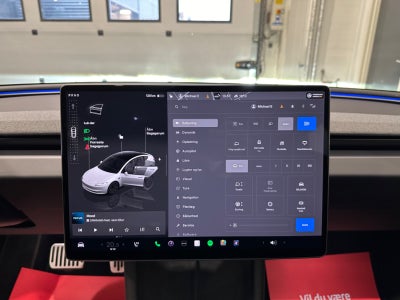Tesla Model 3 RWD