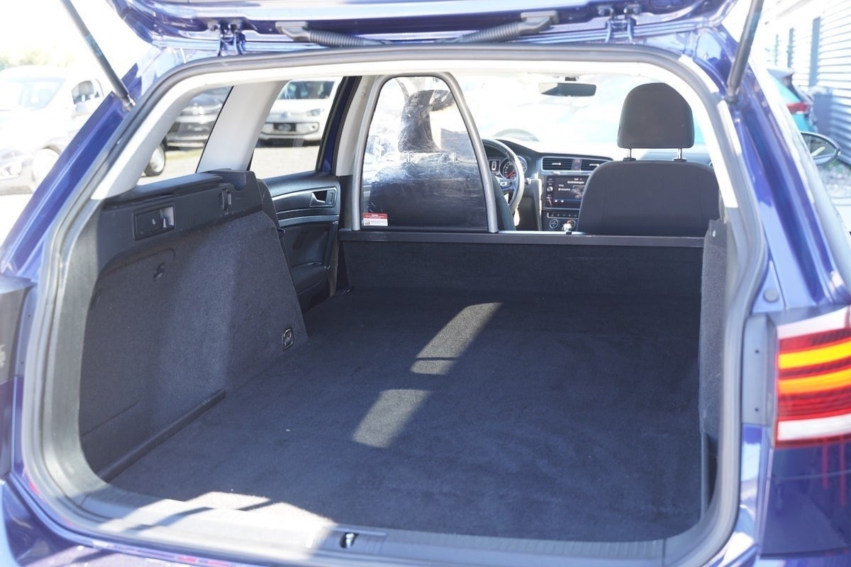 Billede af VW Golf VII 2,0 TDi 150 Comfortline Connect Variant DSG Van