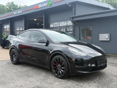El Modelår 2022 Kilometer 92.000 Drivmiddel El Tesla Model Y Performance AWD . Finansierin
