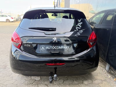Peugeot 208 PureTech 82 Signature Sky Van