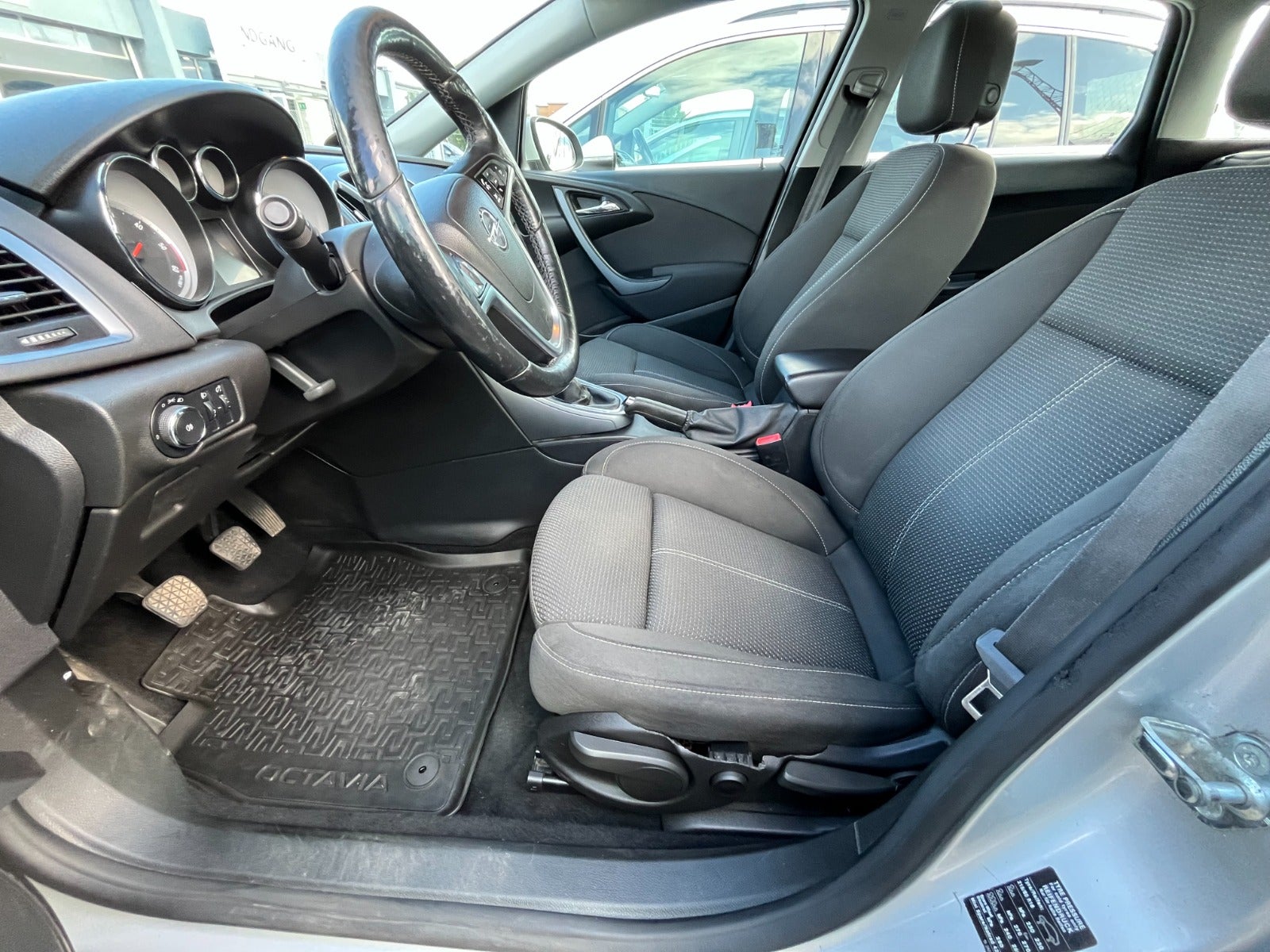 Billede af Opel Astra 1,6 CDTi 136 Enjoy Sports Tourer