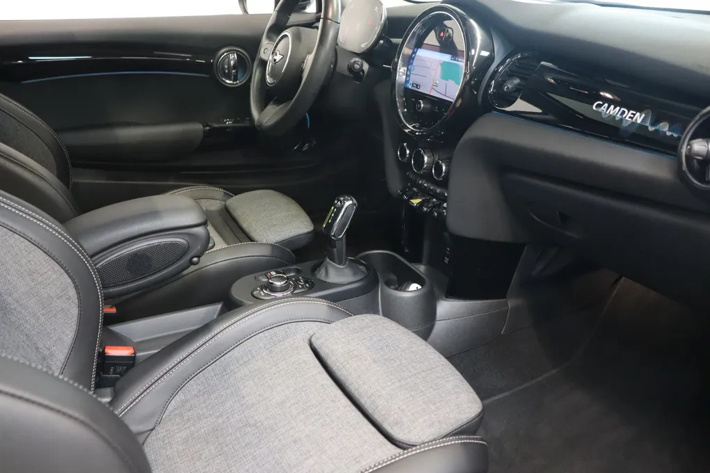 MINI Cooper SE Camden Edition