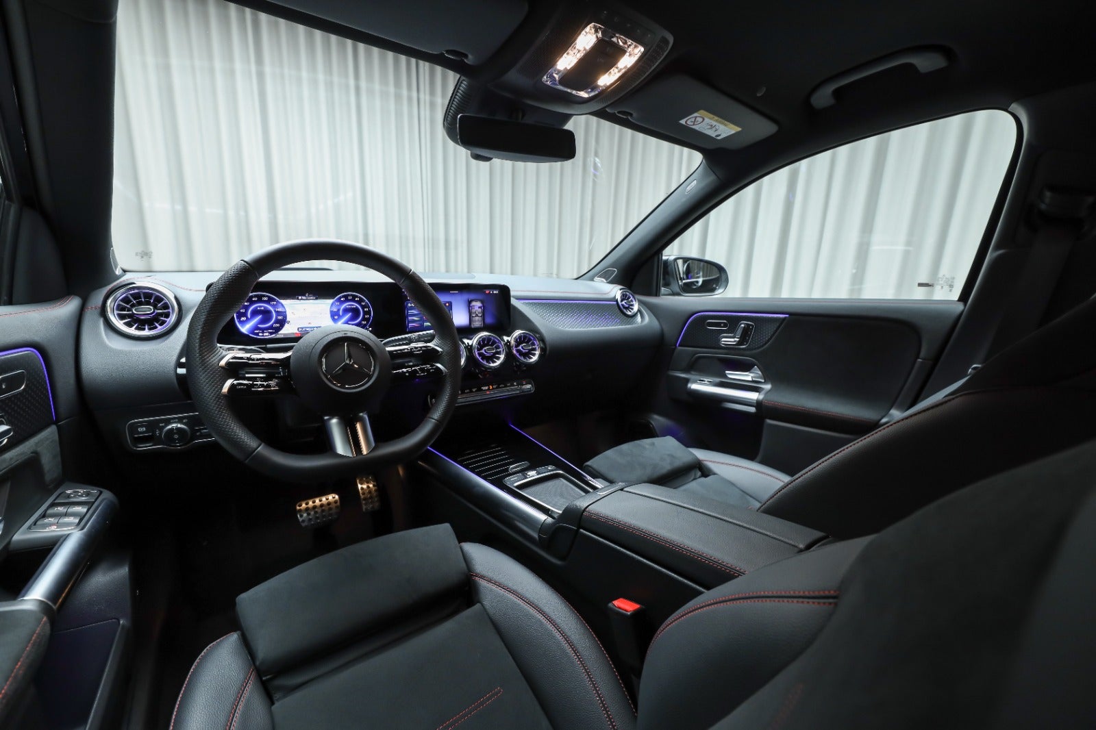 Mercedes-Benz EQA 250+ (4/8)