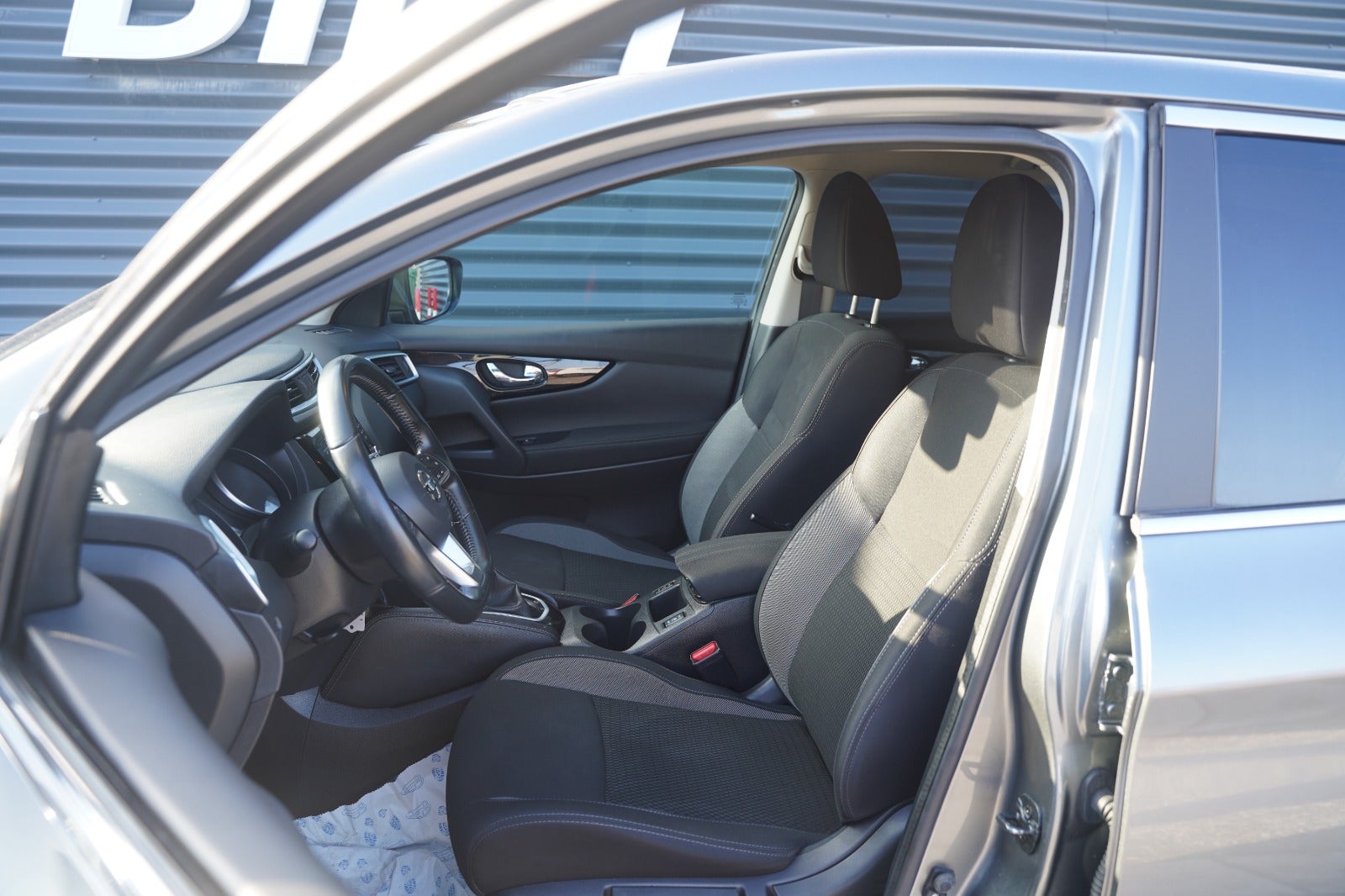 Billede af Nissan Qashqai 1,6 dCi 130 N-Connecta X-tr.