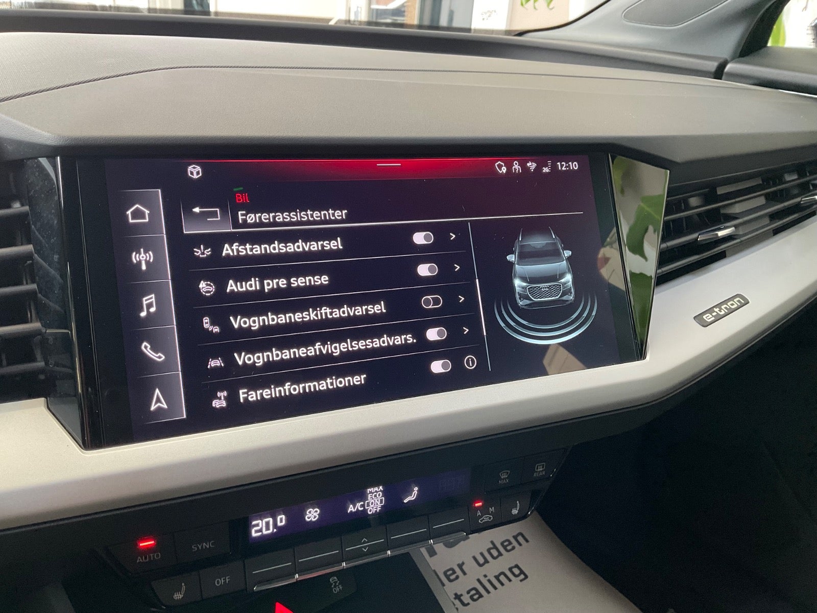 Audi Q4 e-tron 45 5d - 17