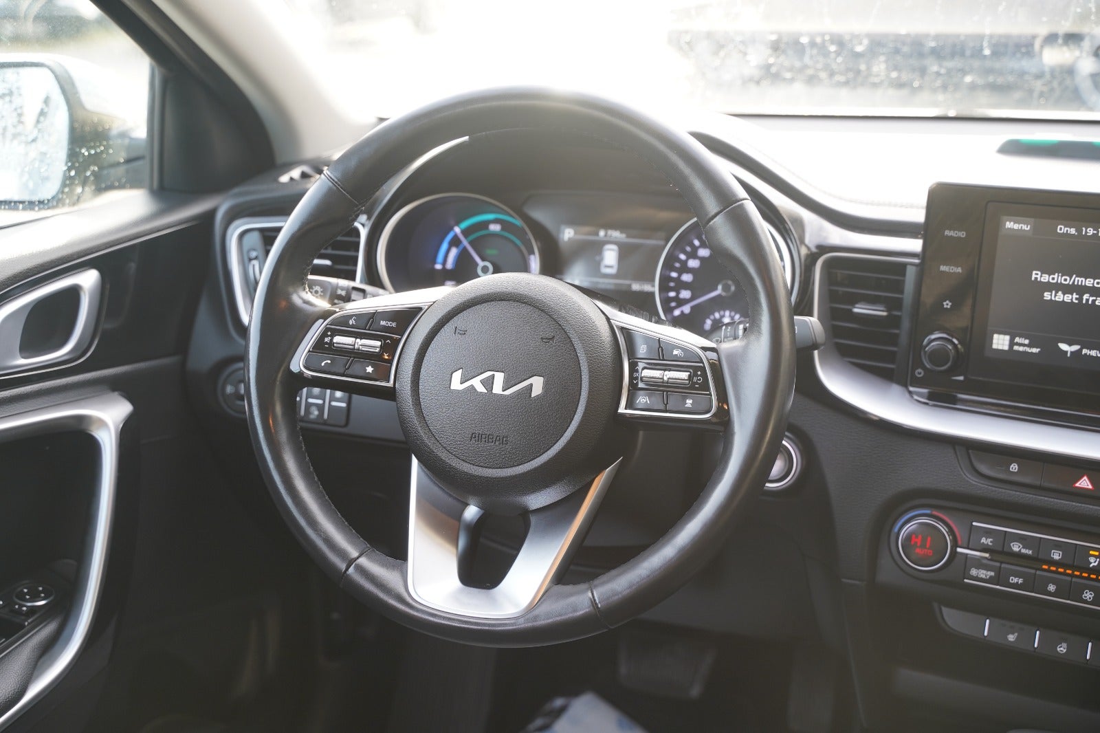 Billede af Kia Ceed 1,6 PHEV Prestige SW DCT