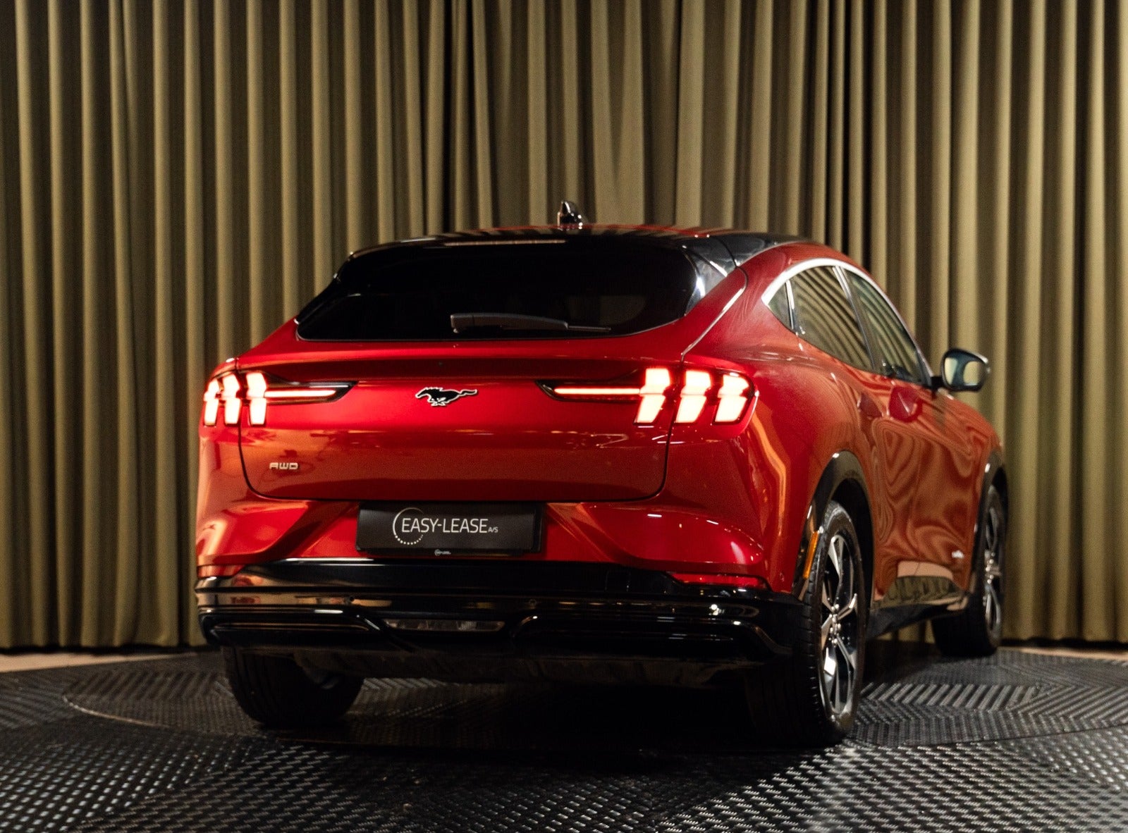 Billede af Ford Mustang Mach-E 70 Premium Standard Range AWD