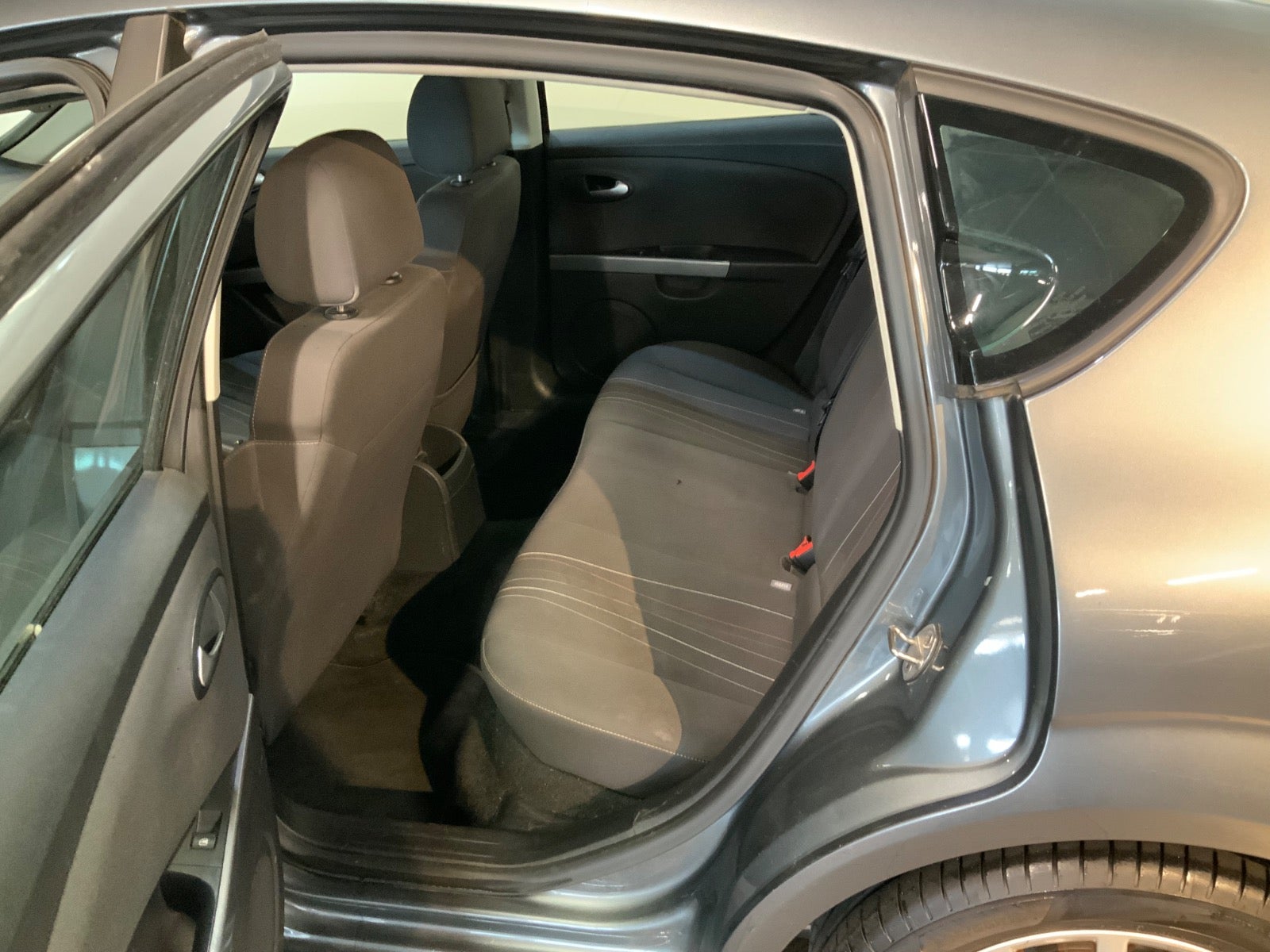 Seat Leon (6/8)