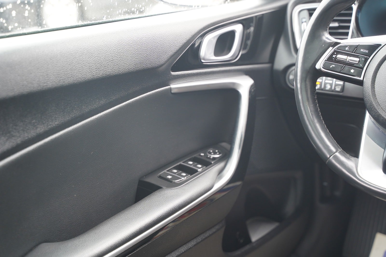 Billede af Kia Ceed 1,6 PHEV Upgrade Premium SW DCT