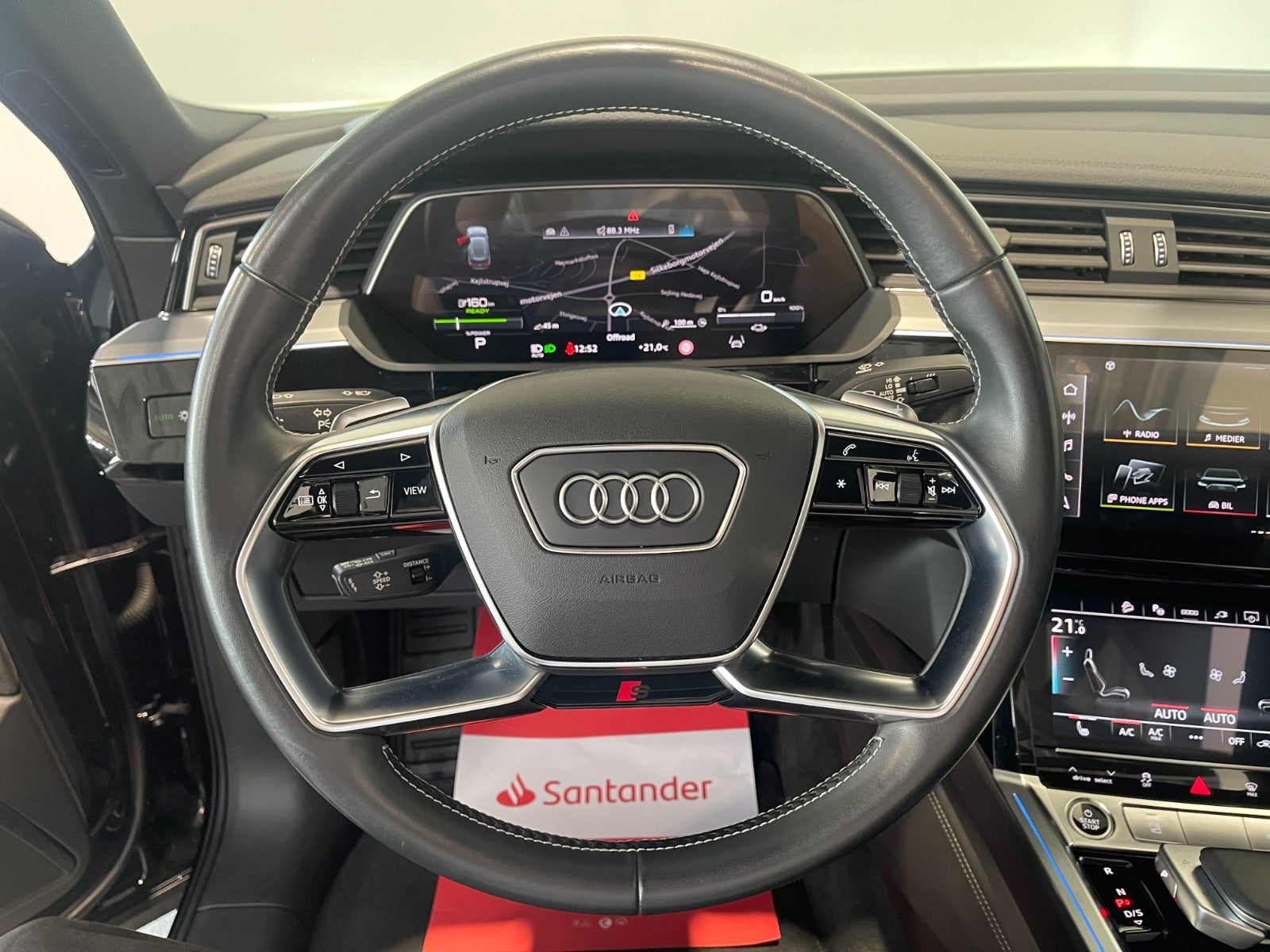 Audi e-tron 2021