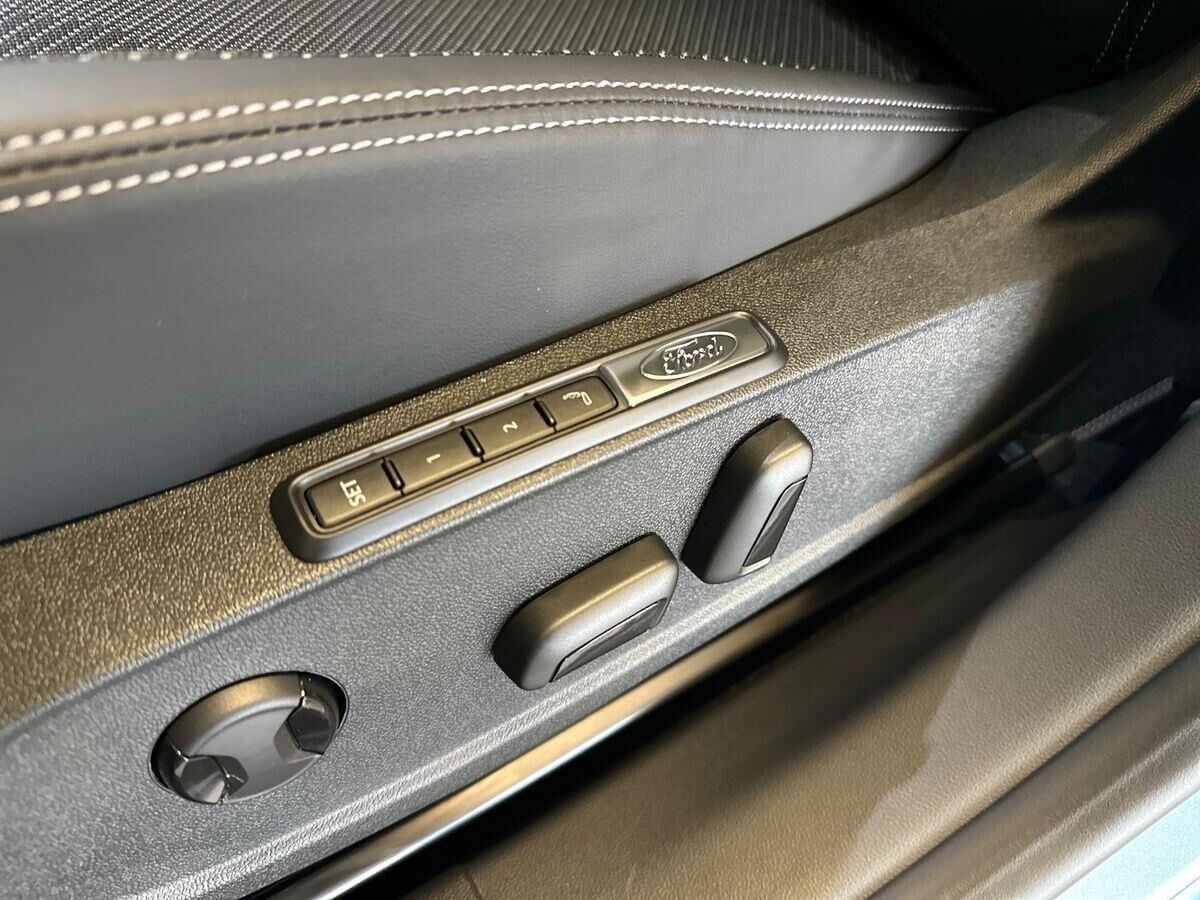 Ford Explorer Select Extended Range billede 20