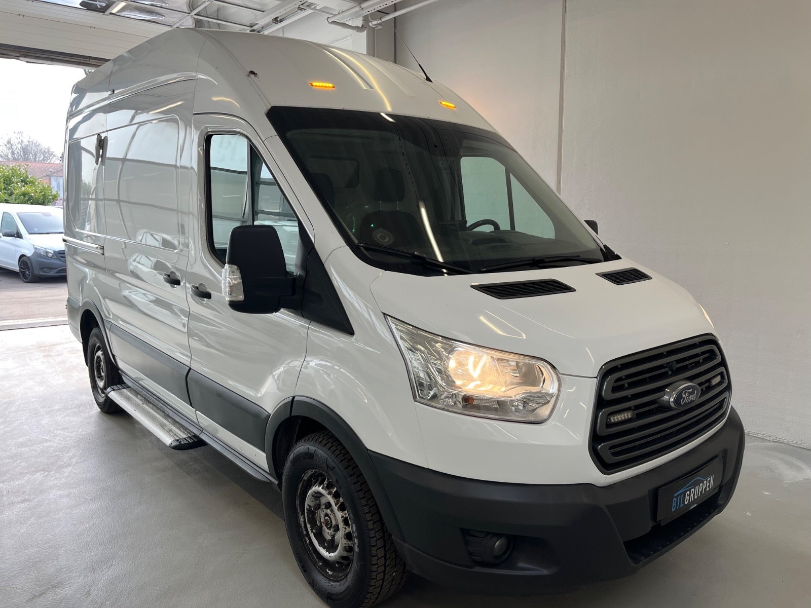 Billede af Ford Transit 350 L3 Van 2,2 TDCi 155 Ambiente H2 FWD