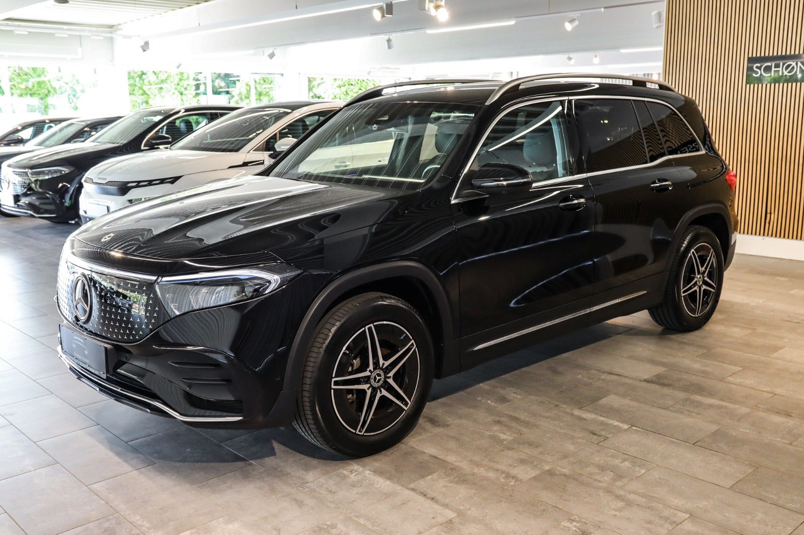 Billede af Mercedes EQB250+  AMG Premium