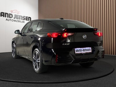 BMW iX2 eDrive20 M-Sport Premium Van