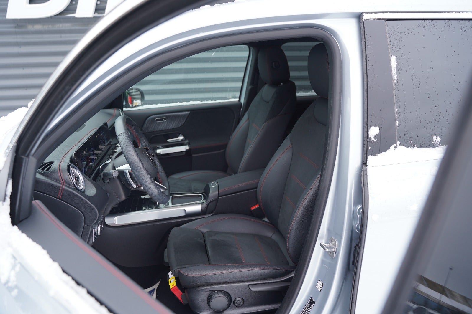 Billede af Mercedes EQB300 AMG Line 4Matic