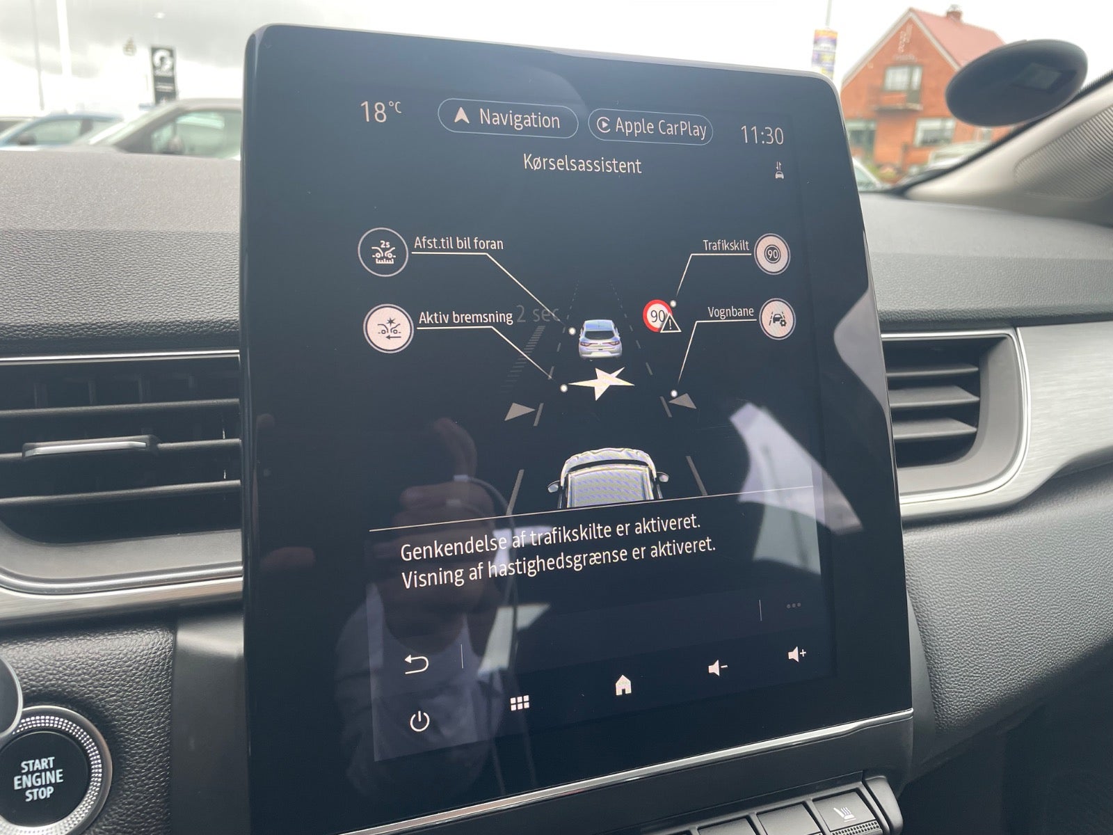 Billede af Renault Captur 1,6 E-Tech Intens