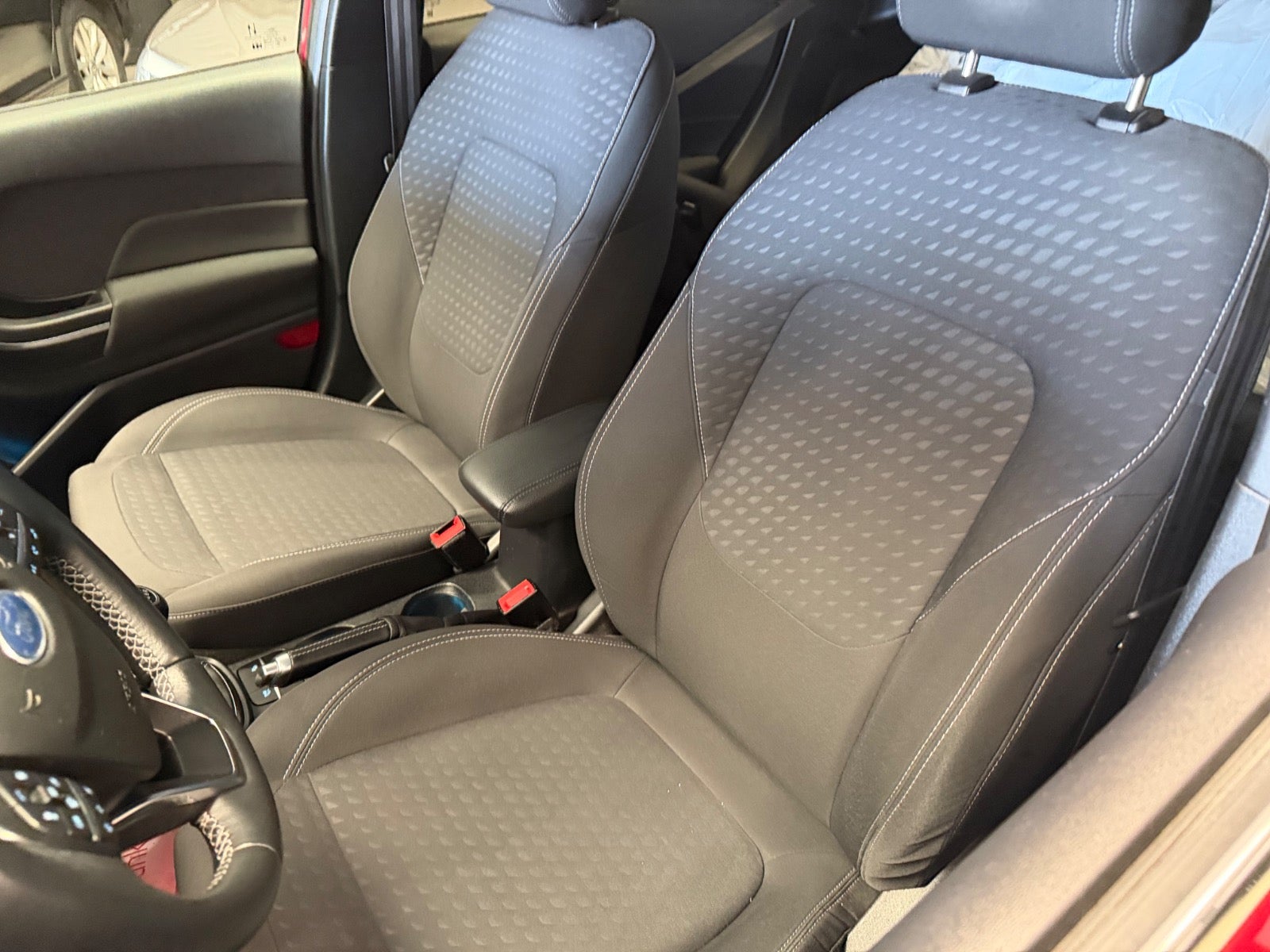 Ford Fiesta TDCi 85 Titanium - billede 7